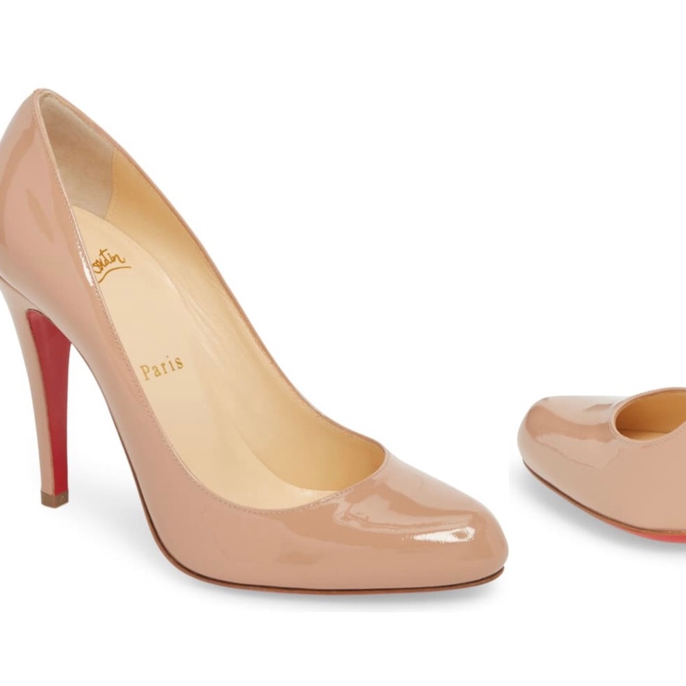 Christian Louboutin 
Décolleté 868 Pump